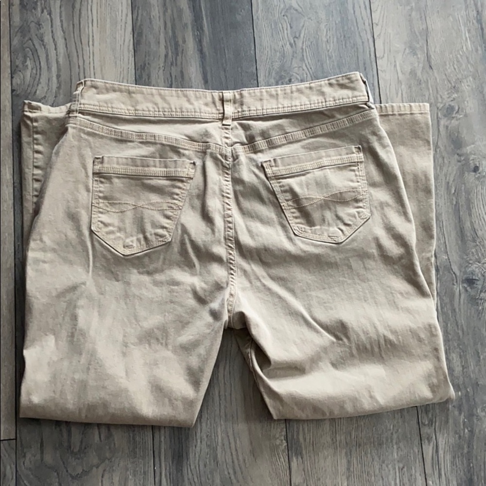 Lee Riders Khakis - Picture 2 of 4